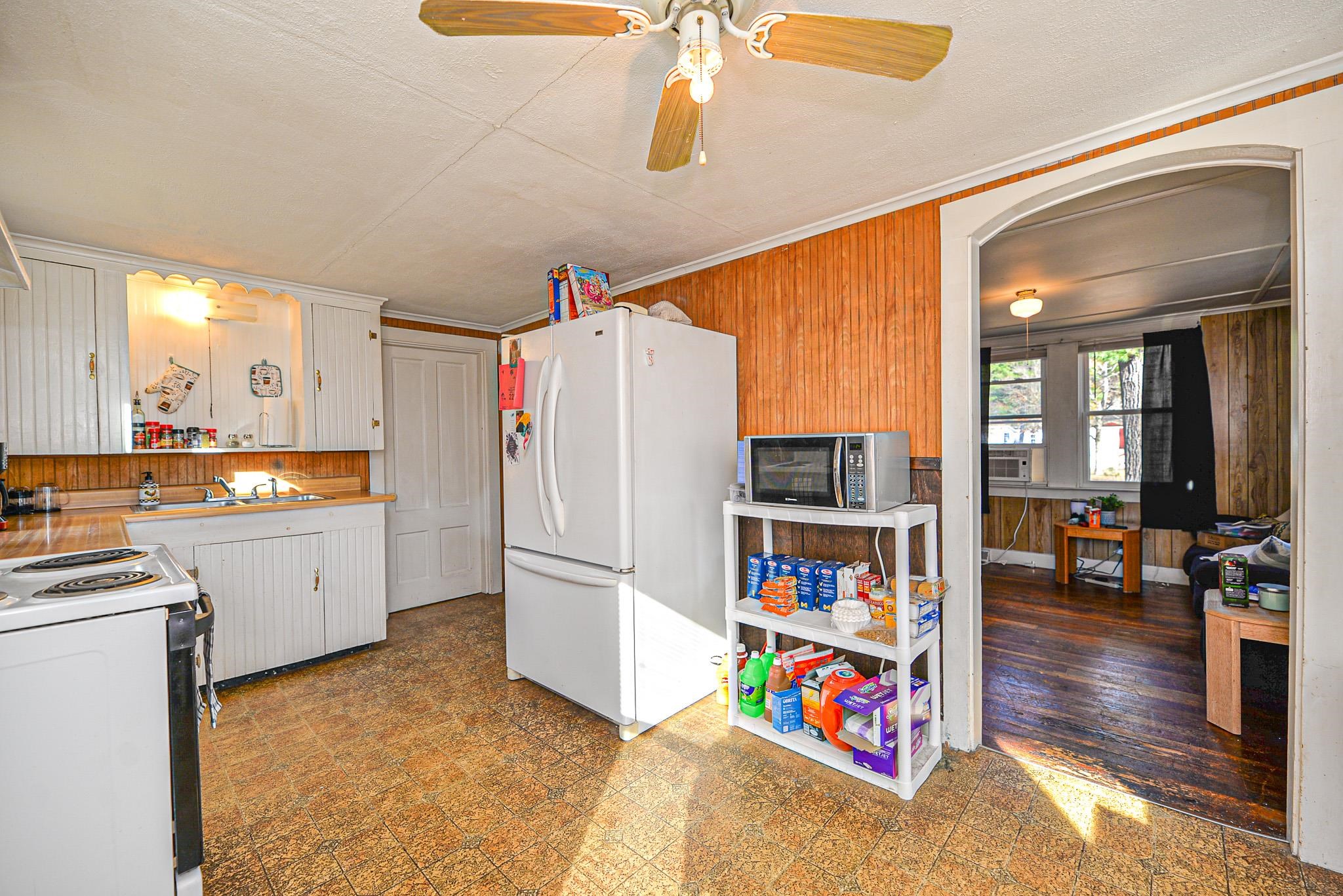 142 Milton Road Rochester, NH 03868 - Photo 8 of 37