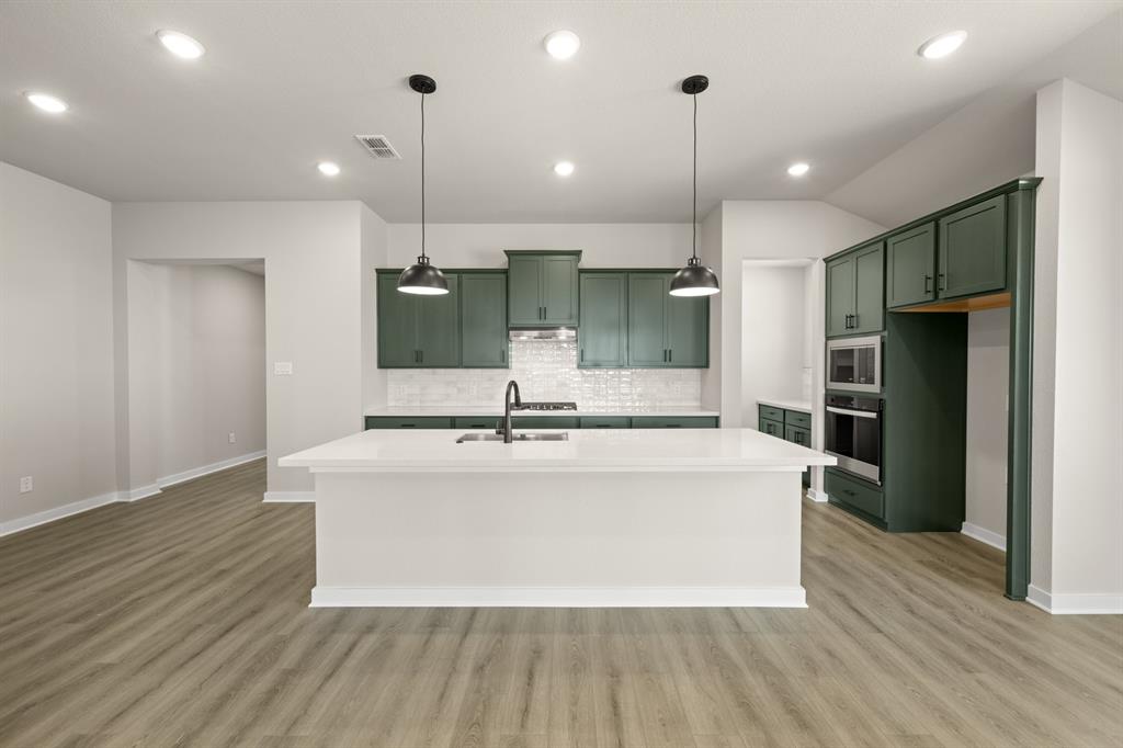 6921 Freight Train Lane Crowley, TX 76036 - Photo 3 of 27 11_6900 Deadwood- Kitchen-1