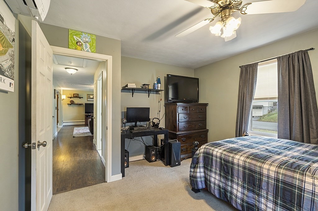 11 Hingham Road Grafton, MA 01536 - Photo 16 of 39 Gallery Image 16