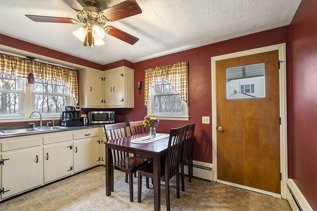 11 Hingham Road Grafton, MA 01536 - Photo 3 of 39 Gallery Image 3