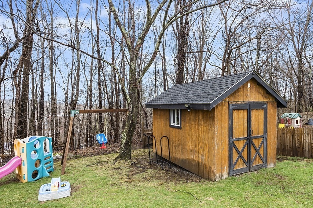 11 Hingham Road Grafton, MA 01536 - Photo 39 of 39 Gallery Image 39