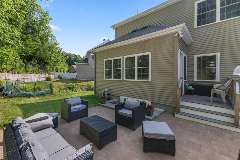 9 Cyrus Way, Unit 9 Northborough, MA 01532 - Photo 32 of 41