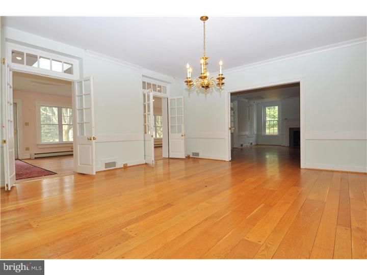 221 Chester Road Devon, PA 19333 - Photo 4 of 12