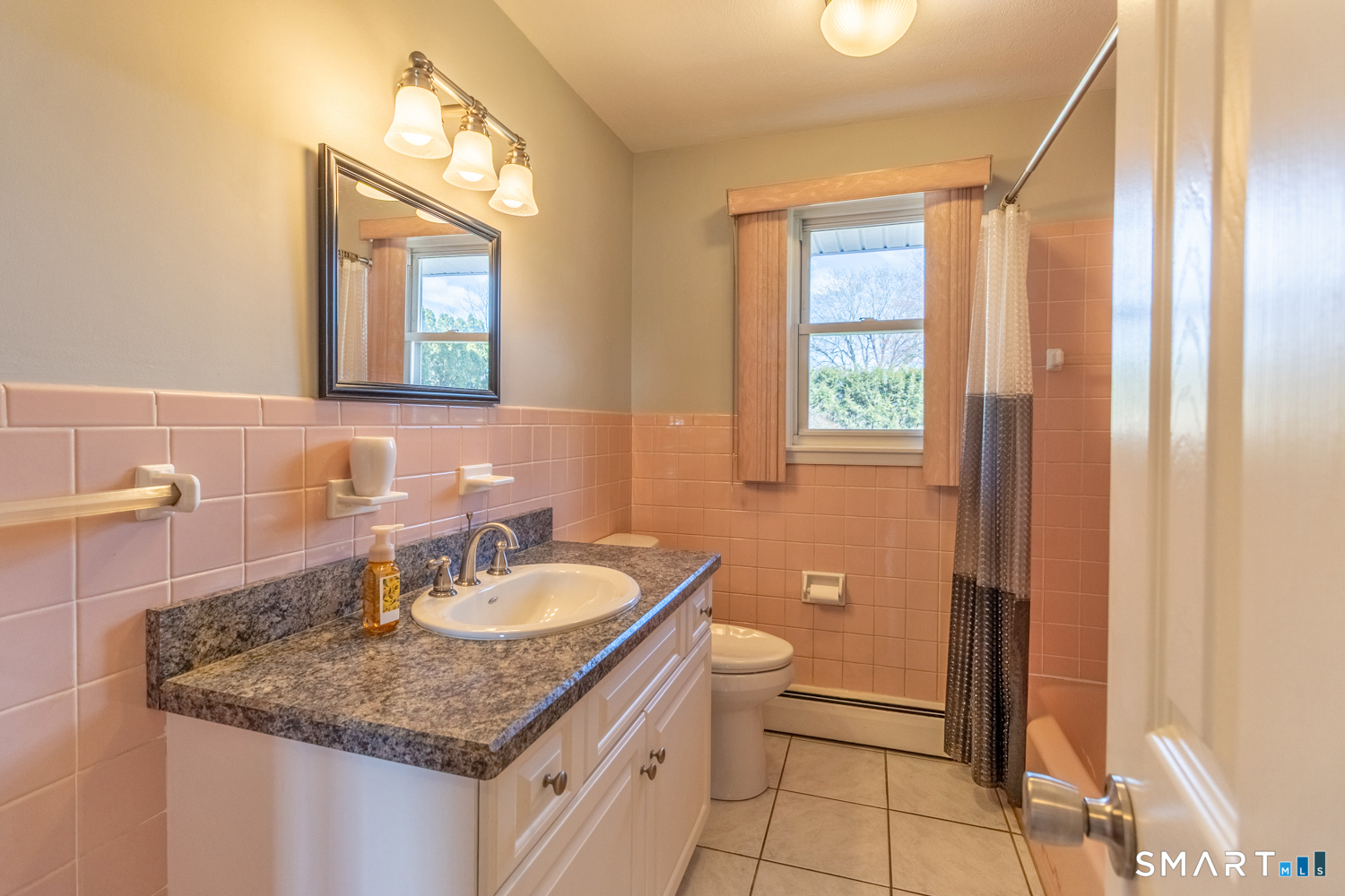 46 Turkey Hill Road Newington, CT 06111 - Photo 28 of 43
