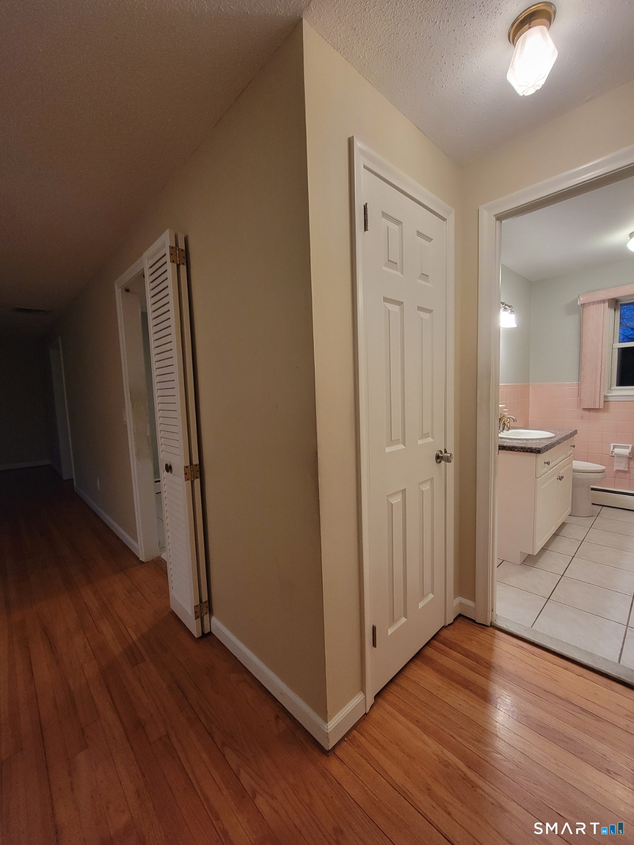 46 Turkey Hill Road Newington, CT 06111 - Photo 9 of 43