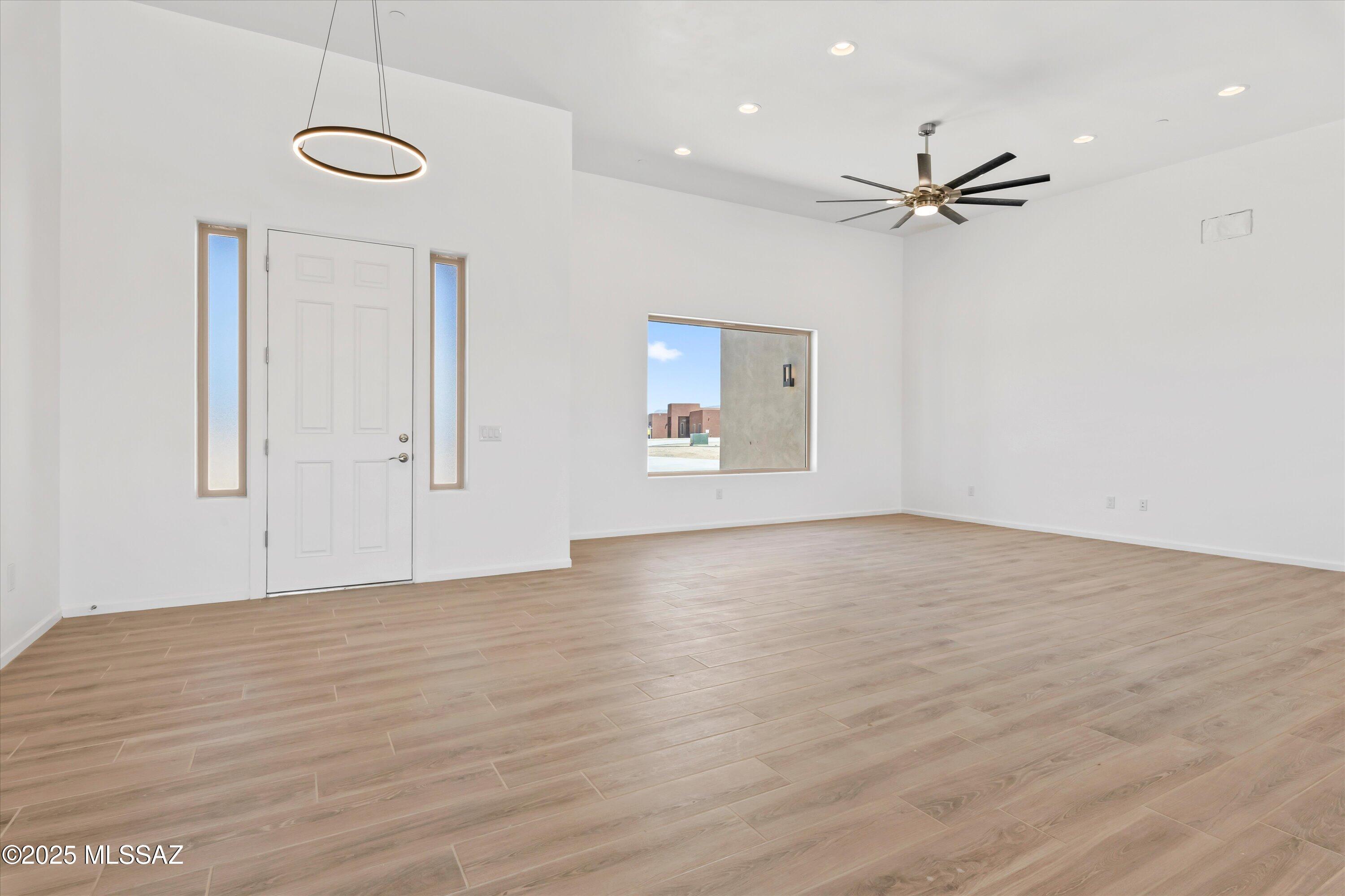 1192 North Range Rider Place Vail, AZ 85641 - Photo 5 of 40
