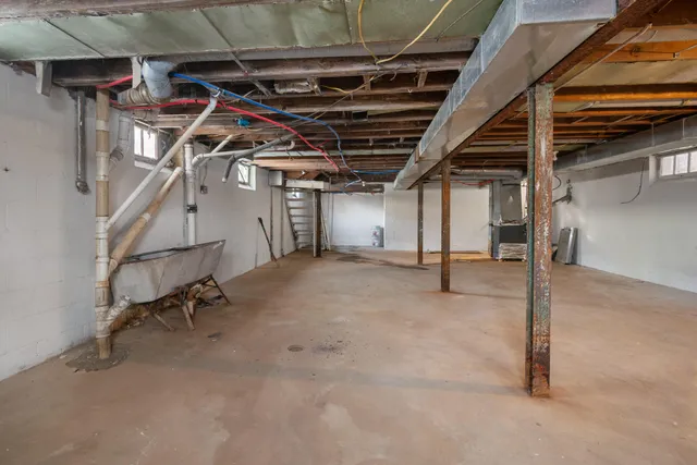 $109,900 | 13405 Corbett Avenue, Detroit, MI 48213