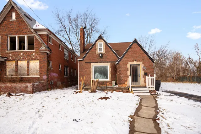 $109,900 | 13405 Corbett Avenue, Detroit, MI 48213