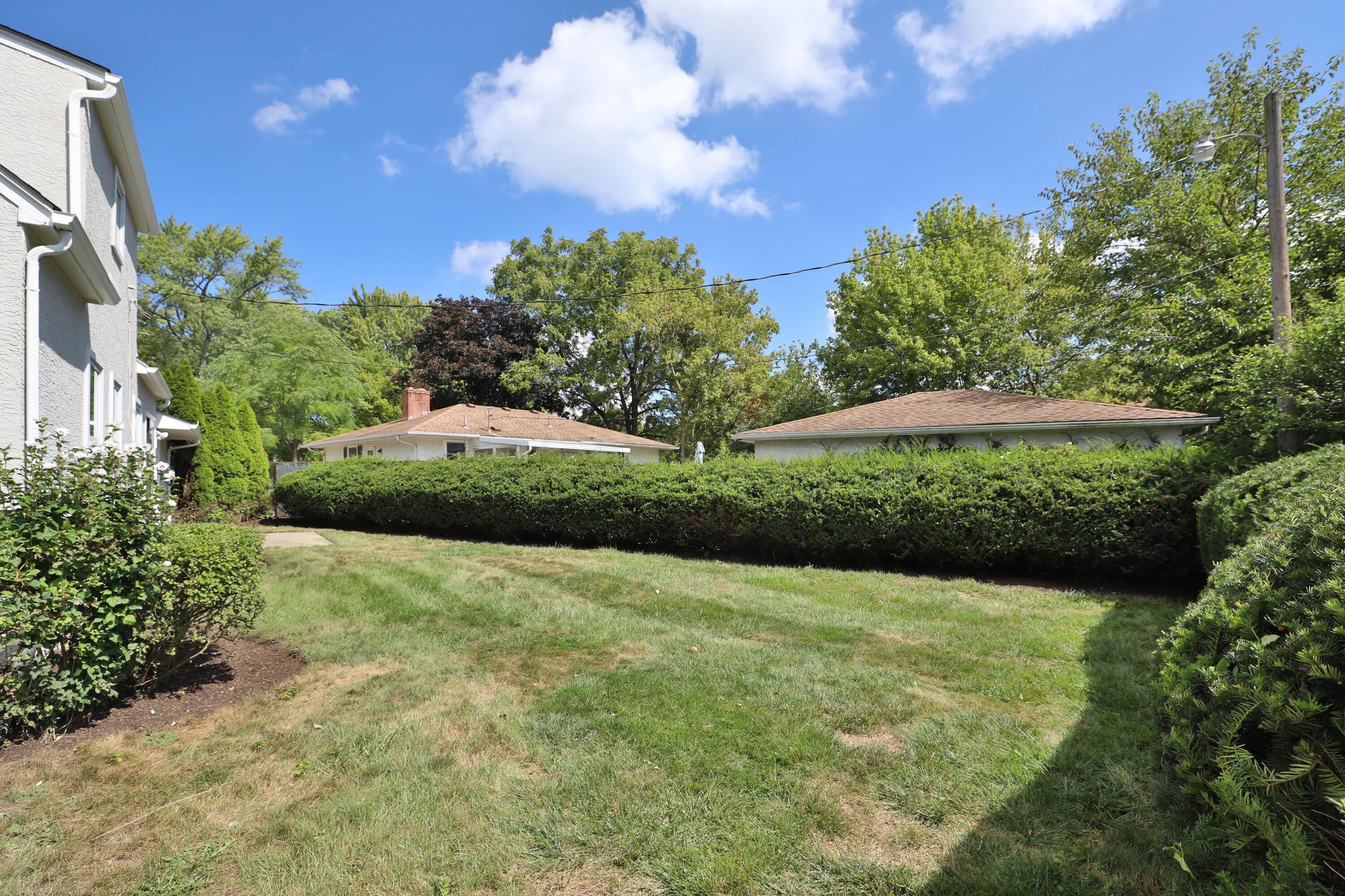 1135 Belden Road Columbus, OH 43229 - Photo 31 of 33 1135-Belden-35