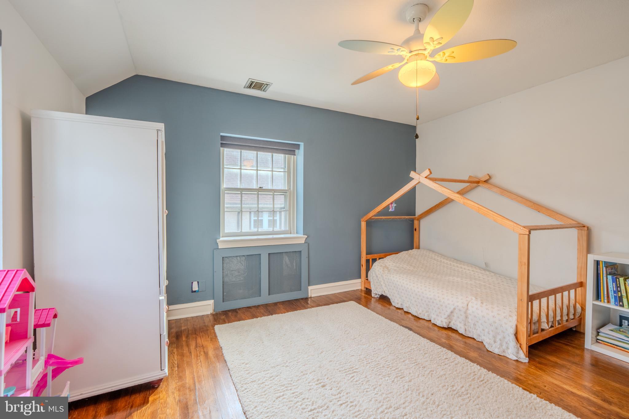 128 Henley Road Wynnewood, PA 19096 - Photo 23 of 44