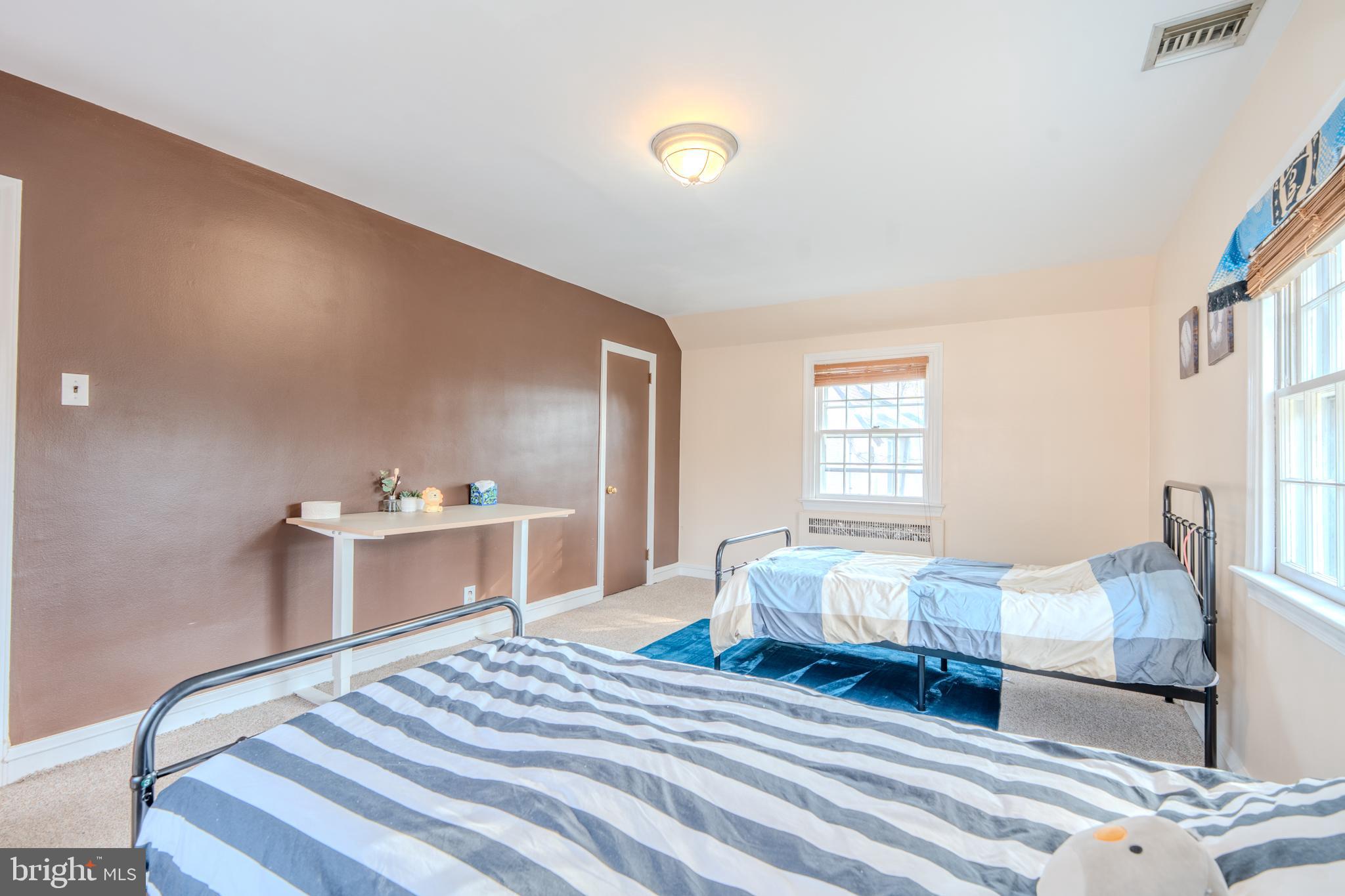 128 Henley Road Wynnewood, PA 19096 - Photo 31 of 44