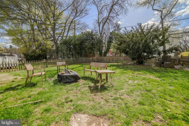 $4,500 | 128 Henley Road, Wynnewood, PA 19096