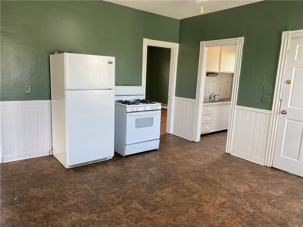 69 Erastus Street Providence, RI 02908 - Photo 2 of 16