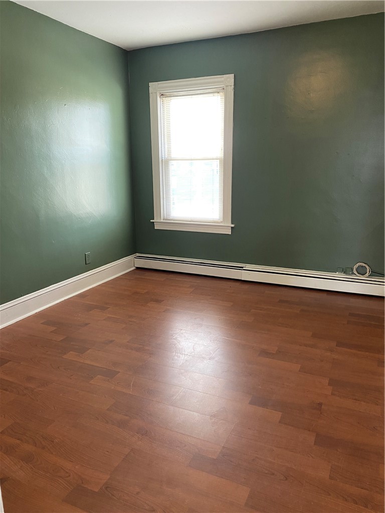 69 Erastus Street Providence, RI 02908 - Photo 4 of 16