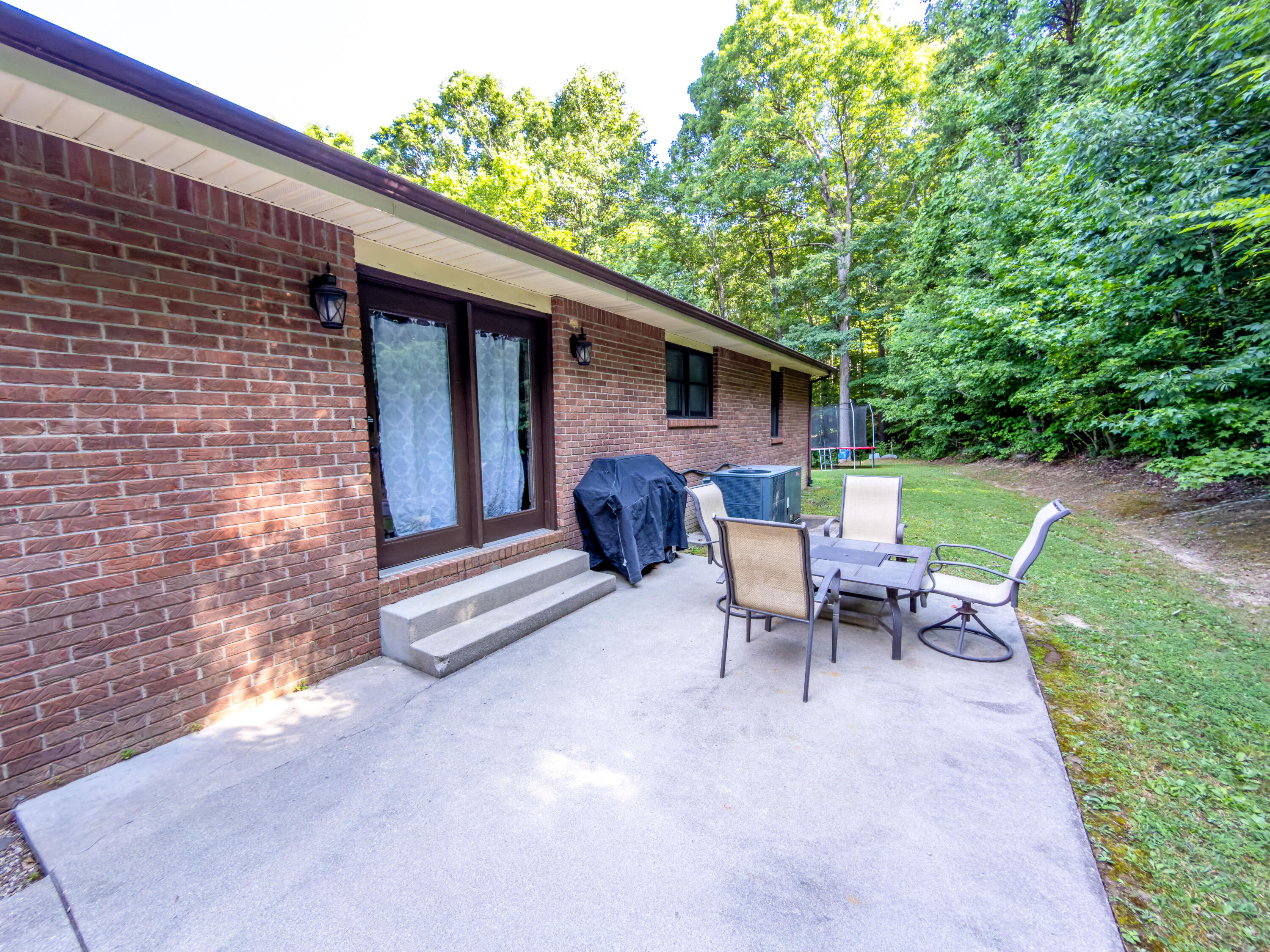 400 Buc Road Williamsburg, KY 40769 - Photo 8 of 38 LightroomRealEstateEdits