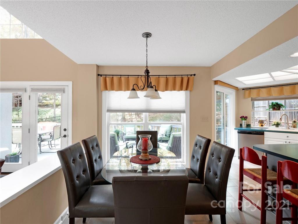 648 Boyce Road Charlotte, NC 28211 - Photo 18 of 43 Gallery Image 18