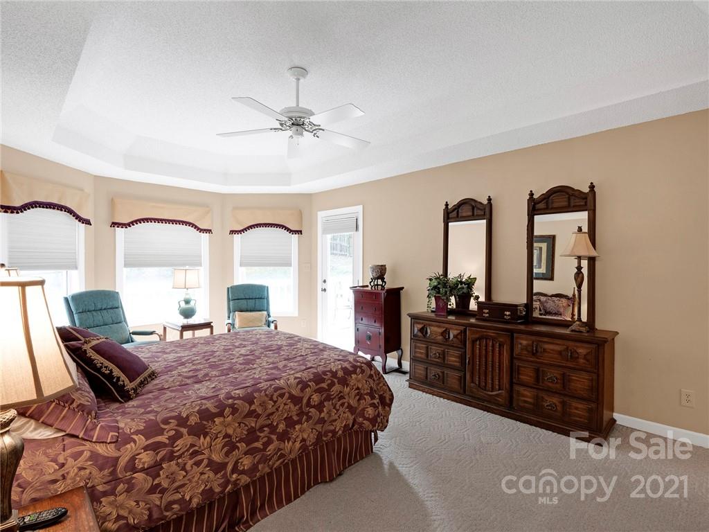 648 Boyce Road Charlotte, NC 28211 - Photo 28 of 43 Gallery Image 28