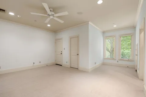 $4,200,000 | 835 Echo Lane, Hedwig Village, TX 77024