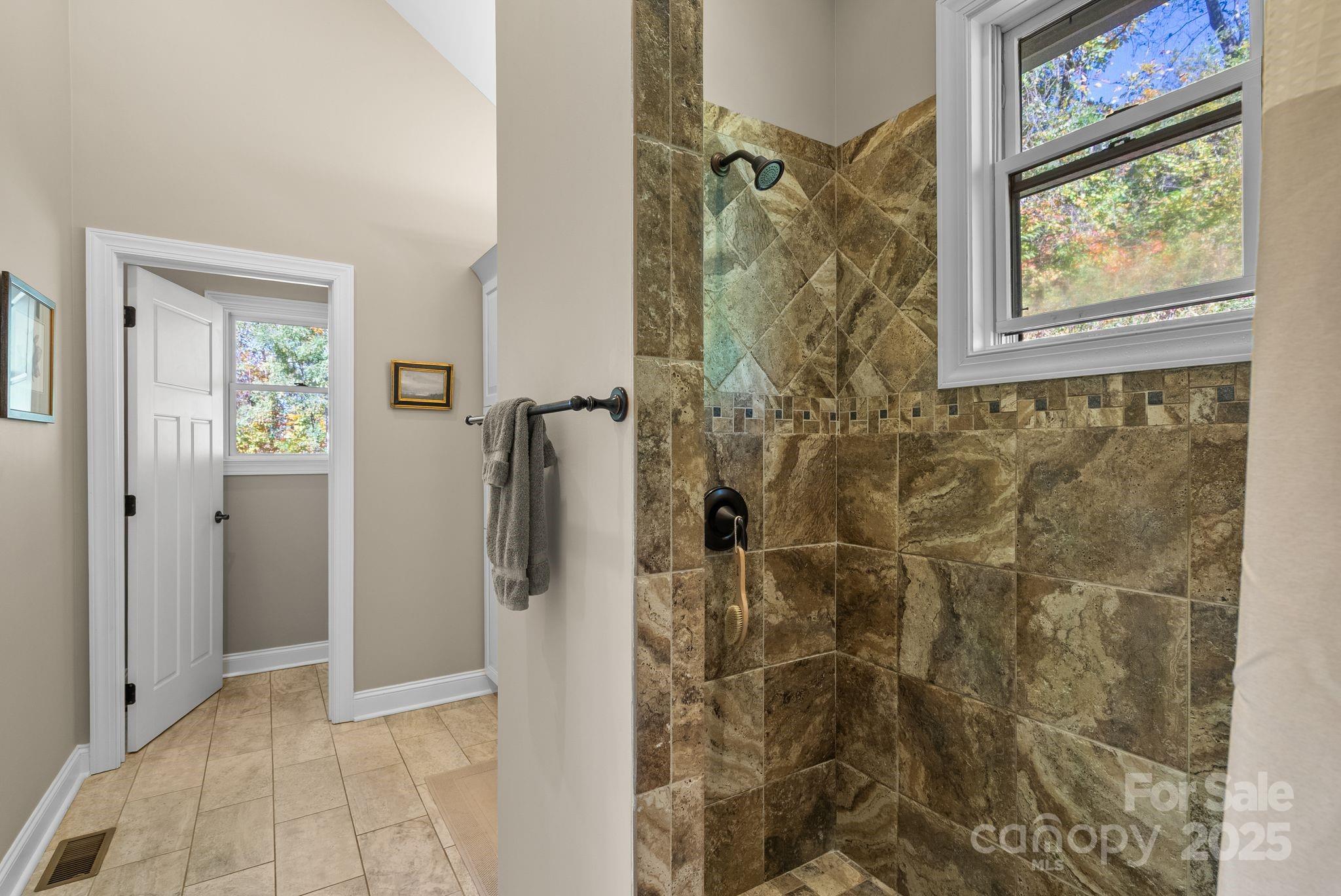 75 Winding Ridge Road Asheville, NC 28803 - Photo 25 of 47 Gallery Image 25