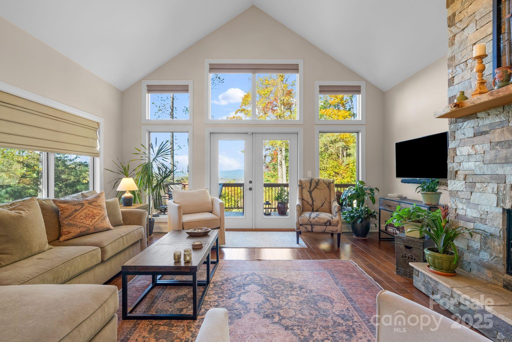 75 Winding Ridge Road Asheville, NC 28803 - Photo 9 of 47 Gallery Image 9