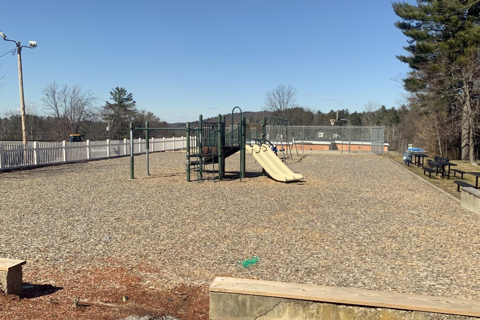 128 Mammoth Road, Unit 116 Hooksett, NH 03106 - Photo 16 of 18
