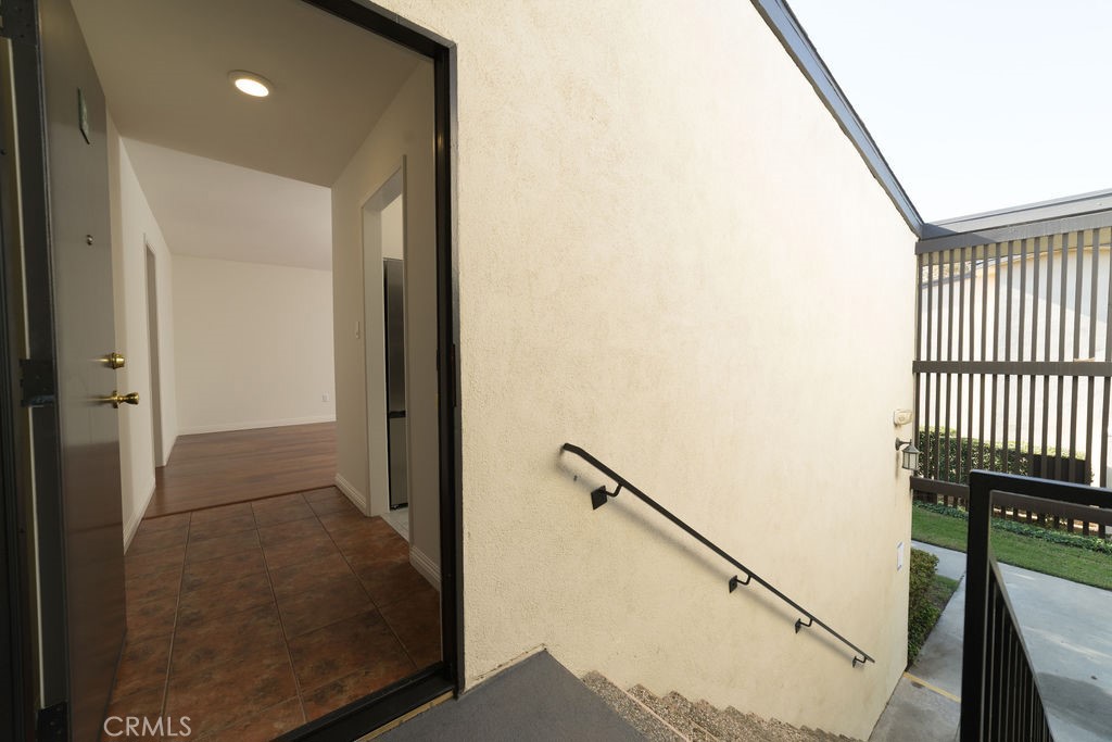 12200 Montecito Road, Unit H207 Seal Beach, CA 90740 - Photo 2 of 32