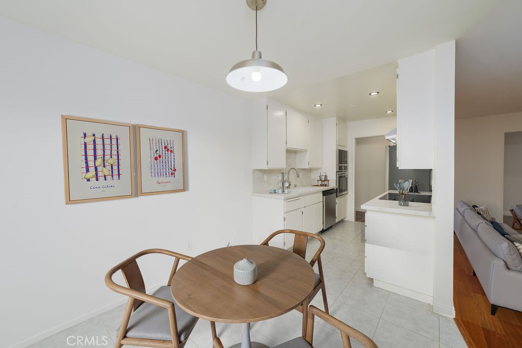 12200 Montecito Road, Unit H207 Seal Beach, CA 90740 - Photo 6 of 32