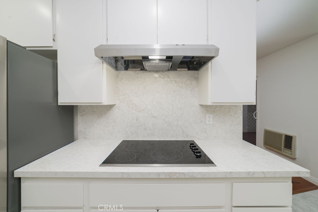 12200 Montecito Road, Unit H207 Seal Beach, CA 90740 - Photo 10 of 32