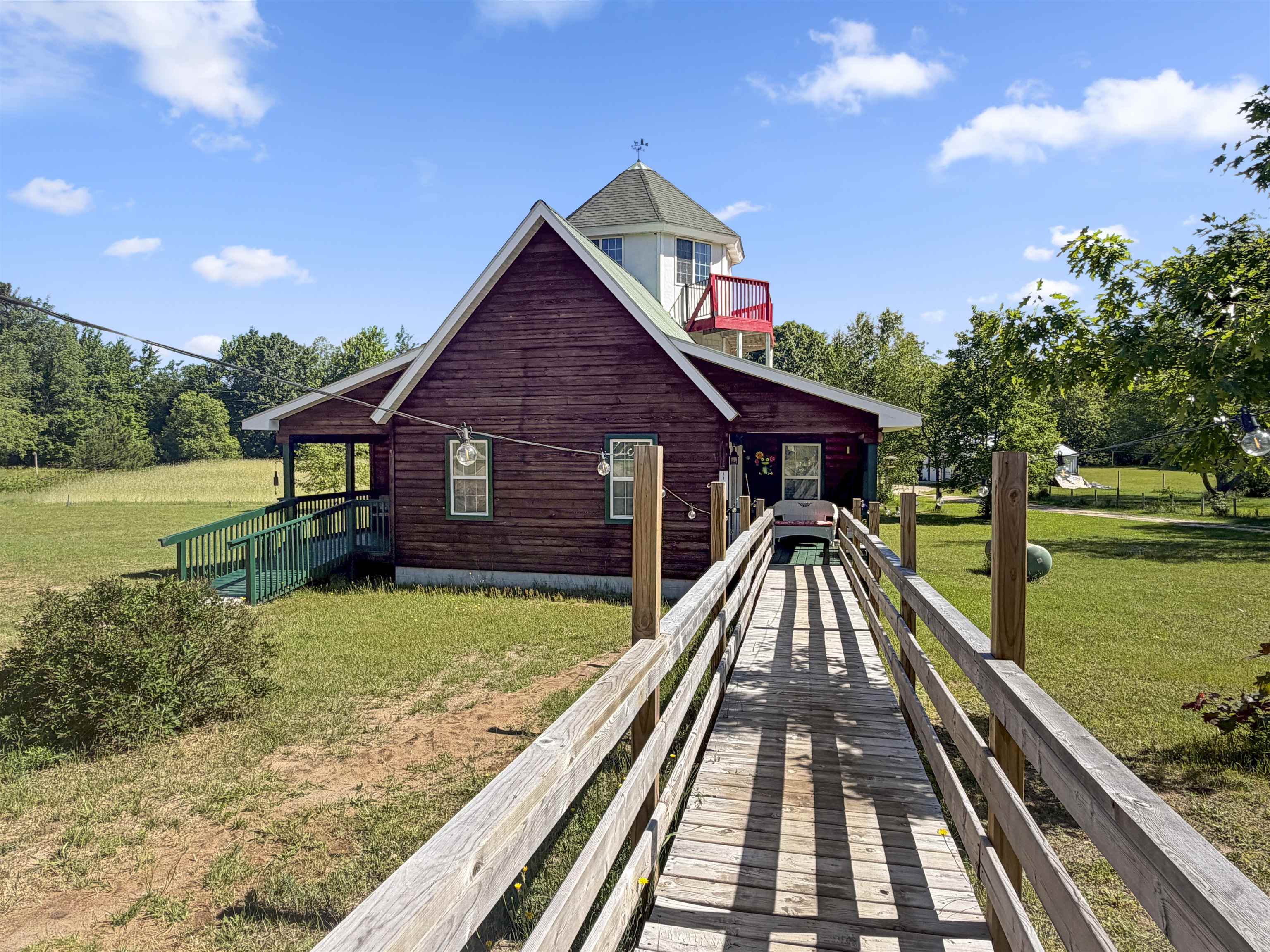 13195 Pak Road Bear Lake, MI 49614 - Photo 6 of 37 1947231-421432db-7fa0-4ce8-8412-aa0628cb4a18.JPG