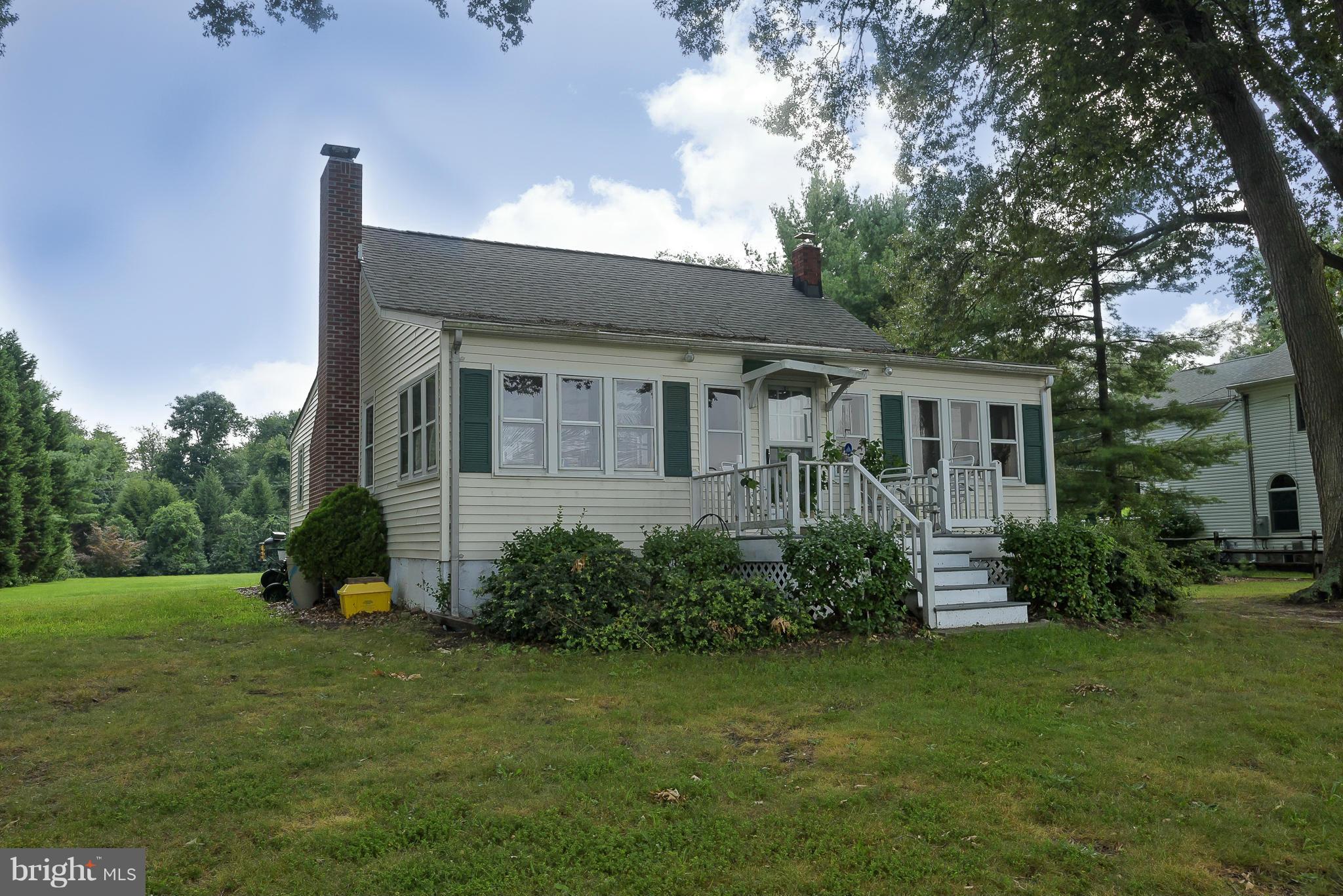 1914 Cedar Road Pasadena, MD 21122 - Photo 9 of 21 Exterior (Rear)