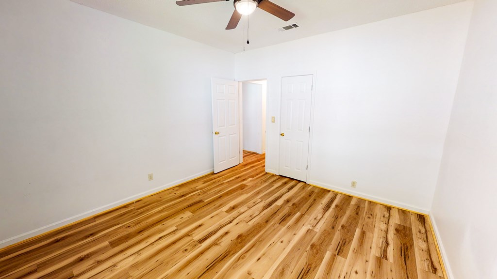 211 East Spring Street Dothan, AL 36303 - Photo 13 of 23