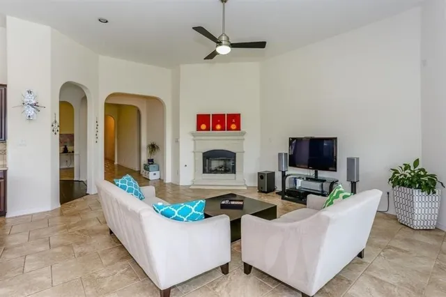 $2,950 | 6014 Cambry Landing Lane, Sugar Land, TX 77479