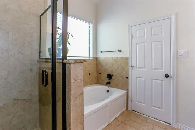 $2,950 | 6014 Cambry Landing Lane, Sugar Land, TX 77479