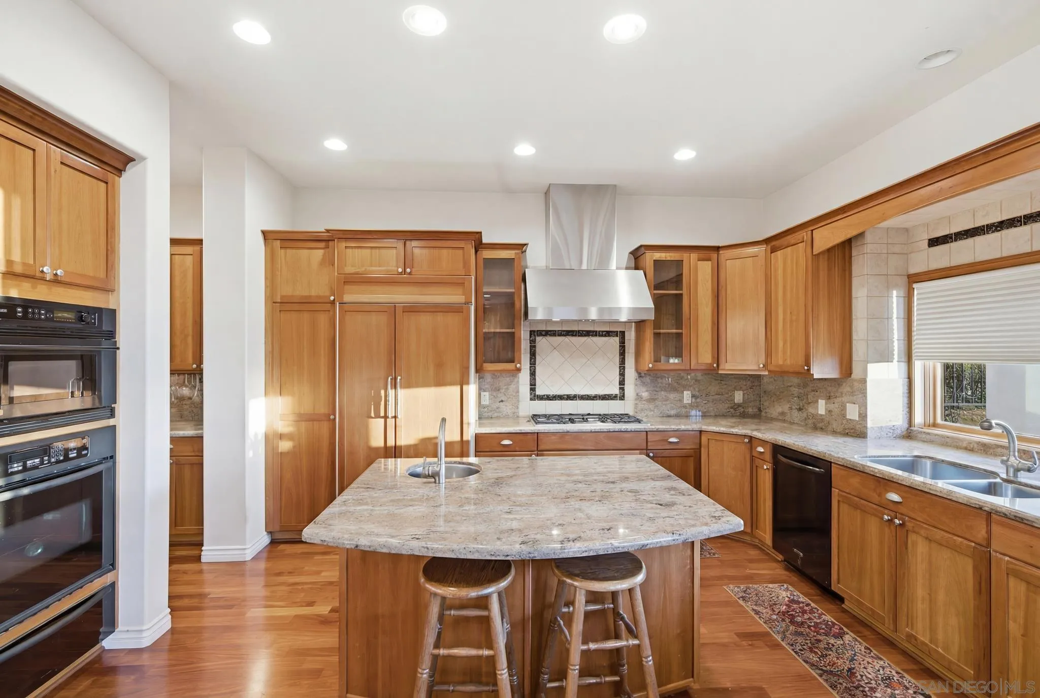 12686 Fairbrook Road San Diego, CA 92131 - Photo 13 of 49