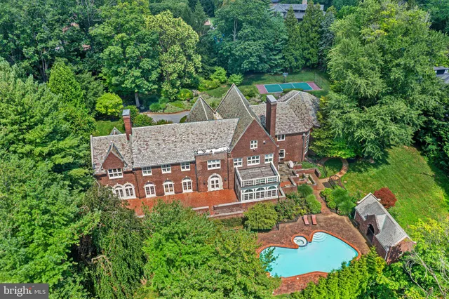 $2,600,000 | 717 North Spring Mill Road, Villanova, PA 19085