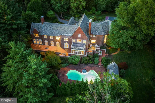 $2,600,000 | 717 North Spring Mill Road, Villanova, PA 19085