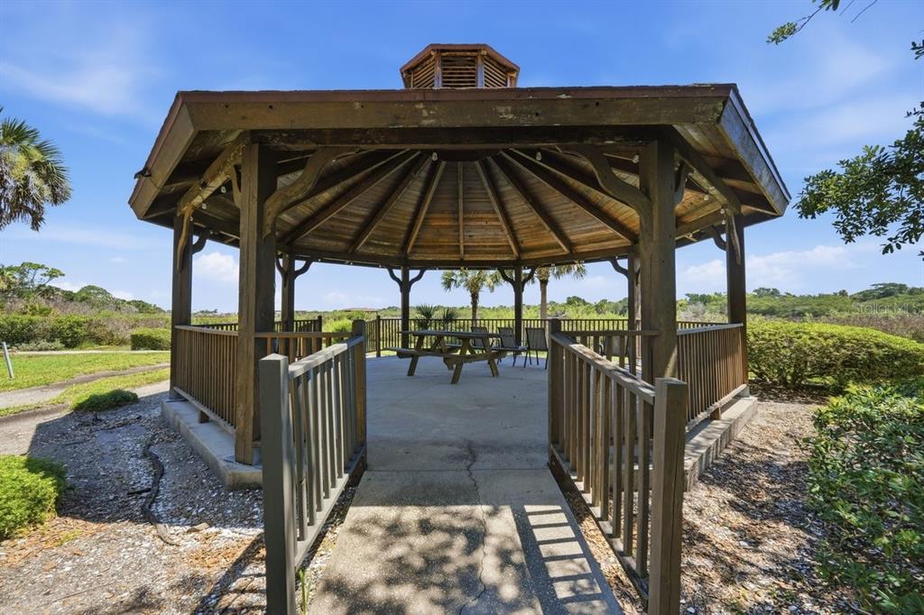 304 Portside Lane Edgewater, FL 32141 - Photo 12 of 70