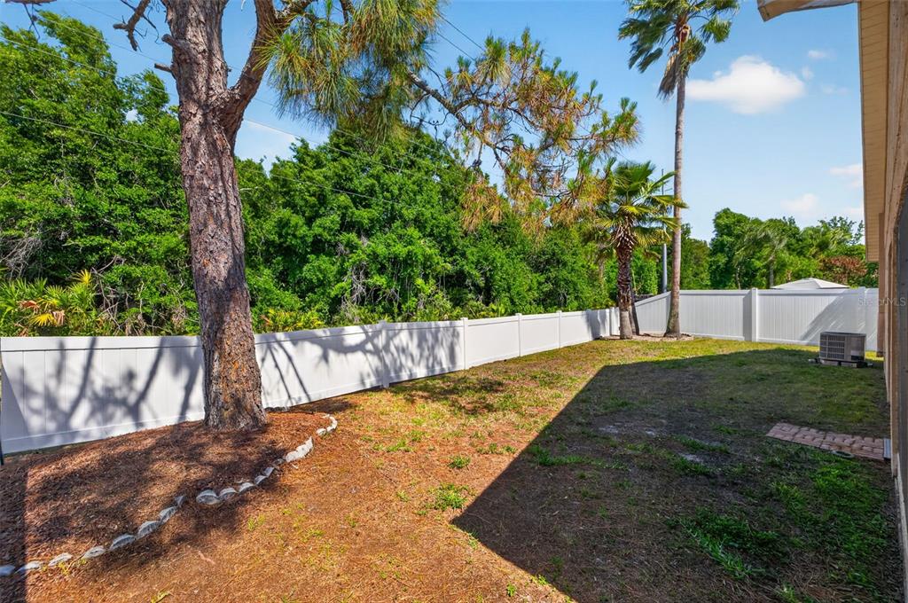 8525 Heyward Road Tampa, FL 33635 - Photo 25 of 36 Gallery Image 25