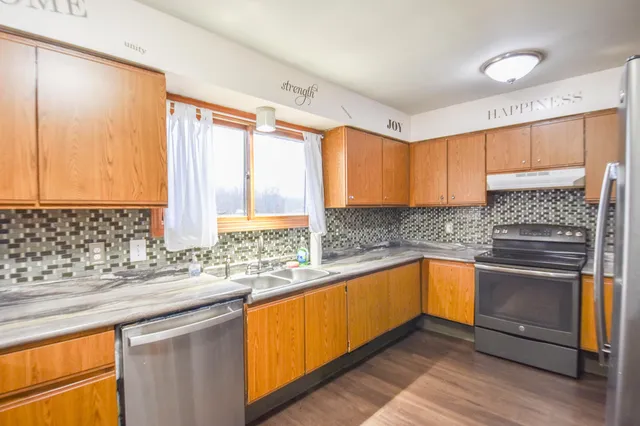 $349,900 | 804 Cornell Road, Quincy, MI 49082