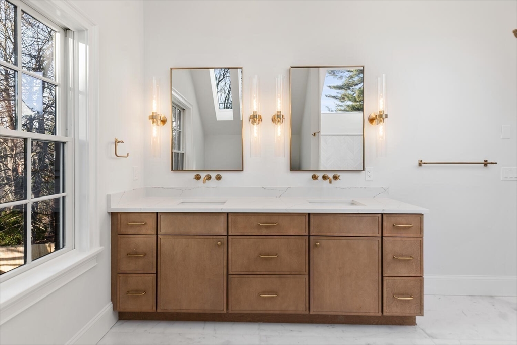 12 Paul Revere Road Lexington, MA 02421 - Photo 15 of 28