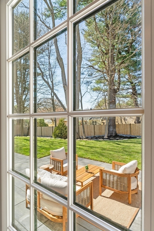 12 Paul Revere Road Lexington, MA 02421 - Photo 20 of 28