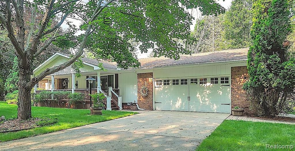 2081 Byron Road Howell, MI 48855 - Photo 1 of 41 Gallery Image 1