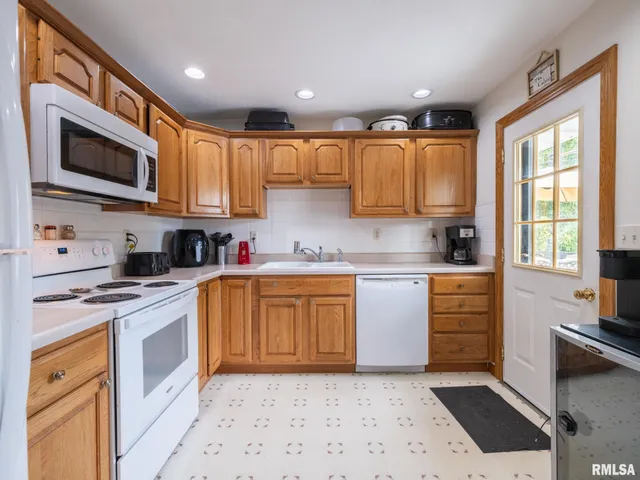 $174,000 | 414 West Placher Court, Chillicothe, IL 61523