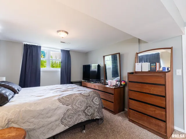 $174,000 | 414 West Placher Court, Chillicothe, IL 61523