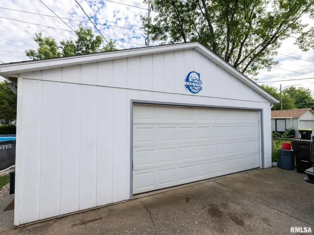 $174,000 | 414 West Placher Court, Chillicothe, IL 61523