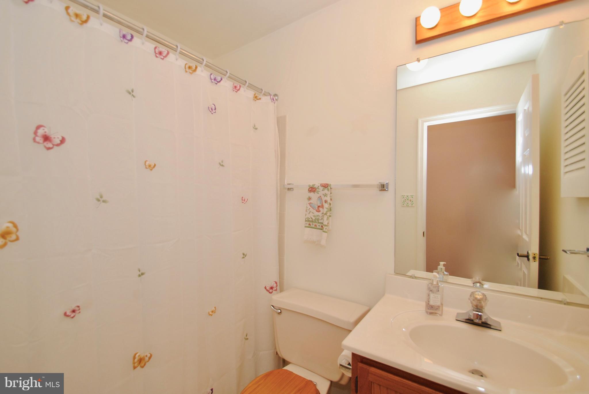 879 Rudder Way Annapolis, MD 21401 - Photo 14 of 29 Bath