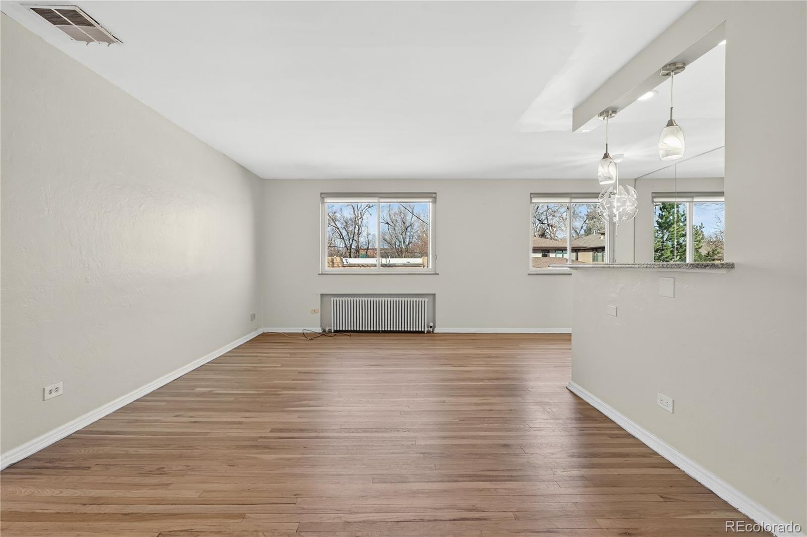 525 Jackson Street, Unit 304 Denver, CO 80206 - Photo 6 of 25