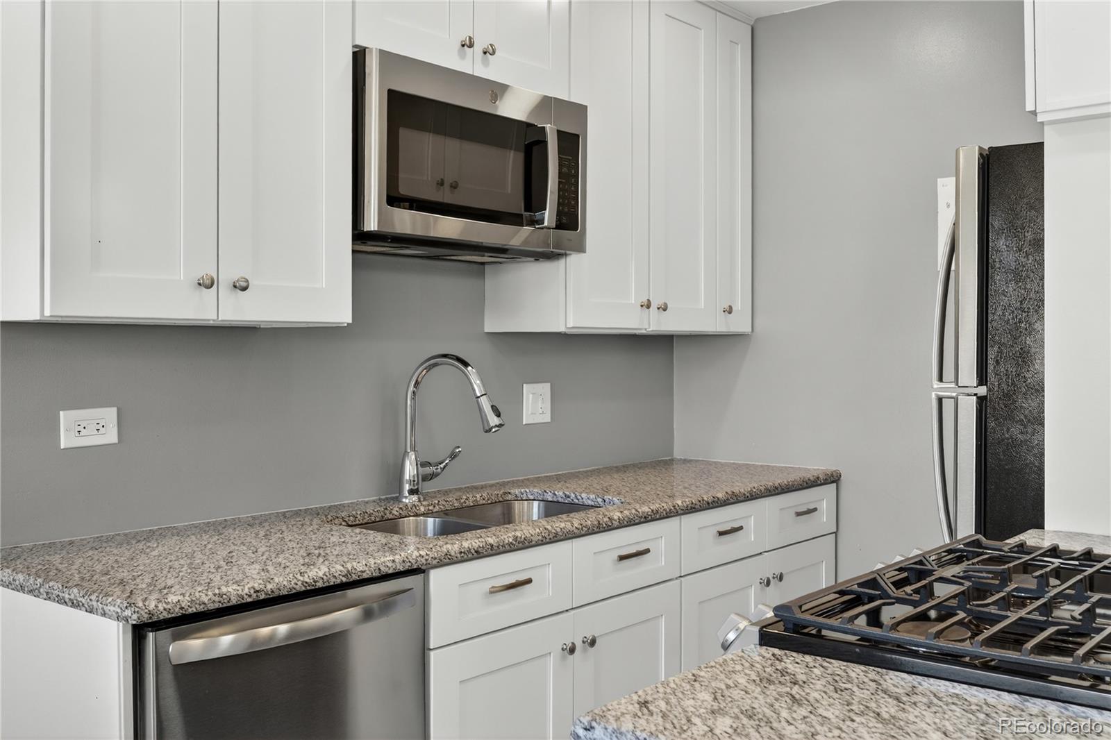 525 Jackson Street, Unit 304 Denver, CO 80206 - Photo 10 of 25