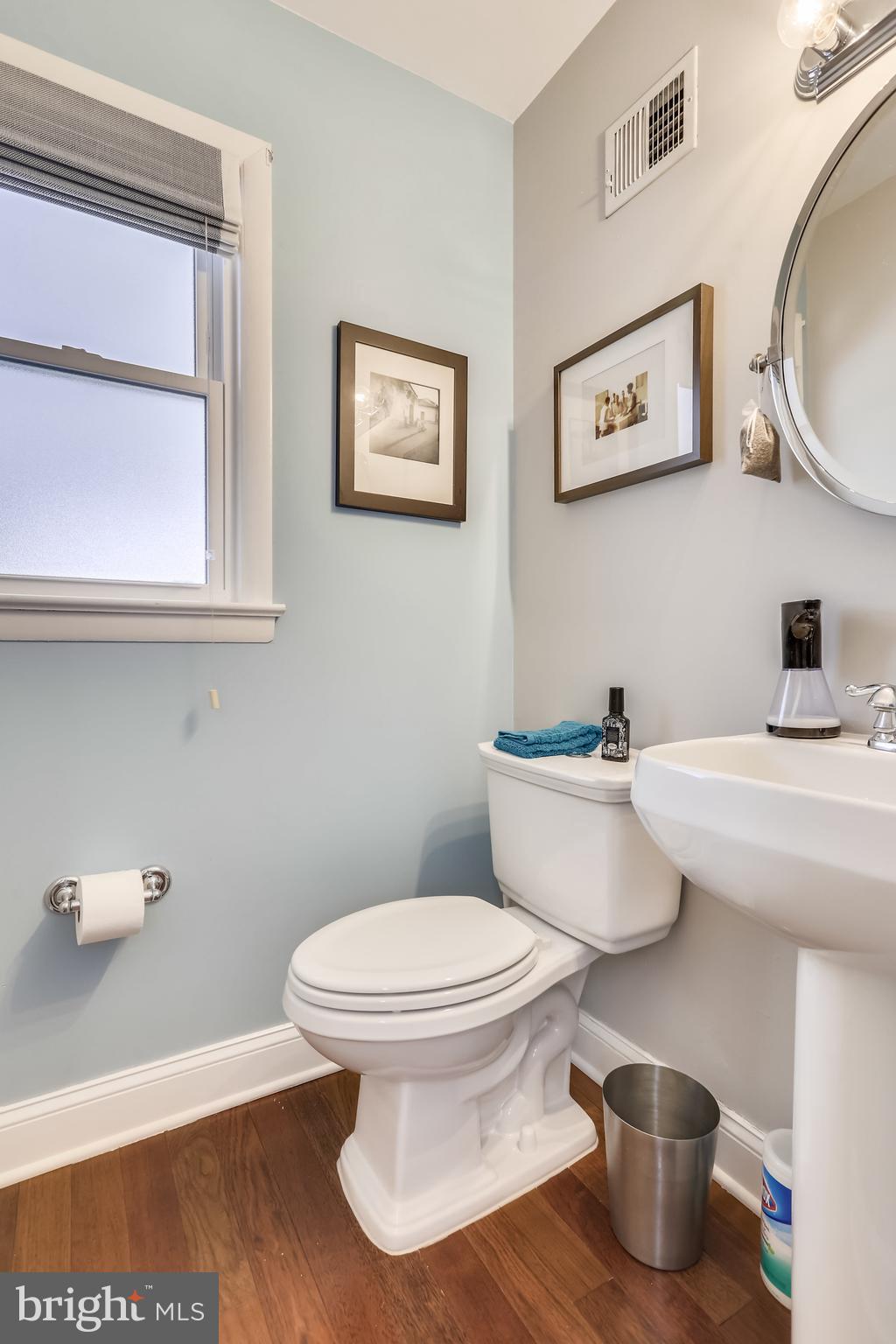 8405 Victory Lane Potomac, MD 20854 - Photo 13 of 30