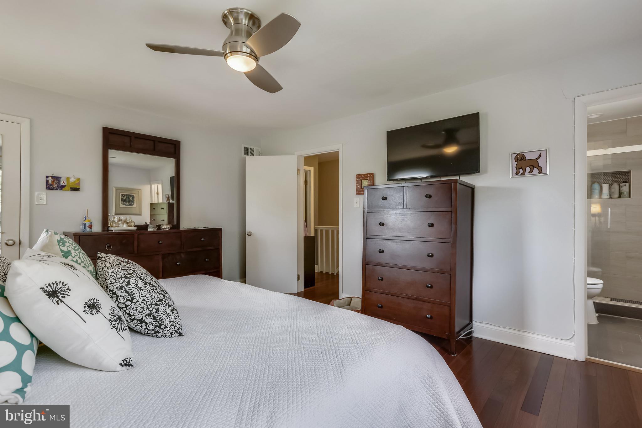 8405 Victory Lane Potomac, MD 20854 - Photo 18 of 30